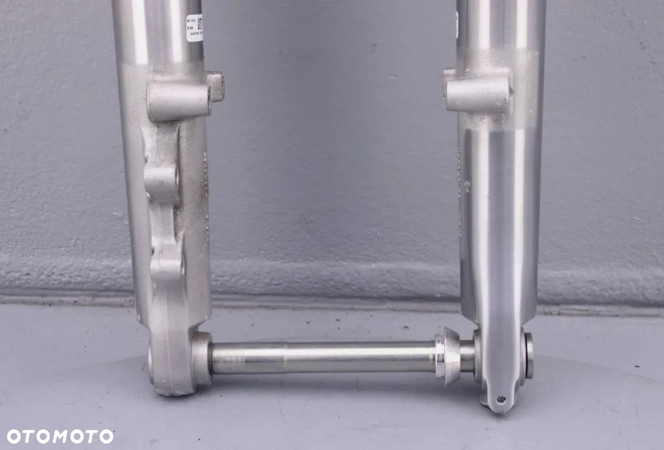 Przód Lagi Zawieszenie  Harley Davidson Heritage FLHC FLHCS po 2018 - 5