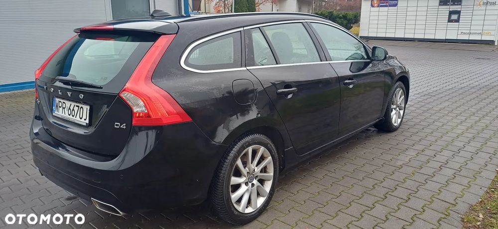 Volvo V60 D4 Summum - 37