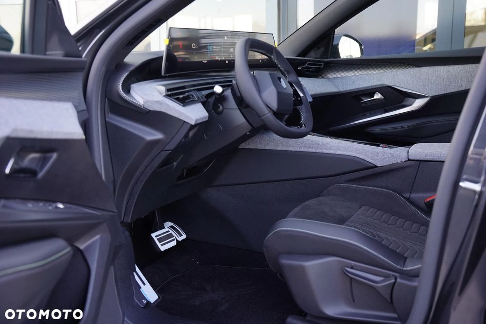Peugeot 3008 1.2 PureTech mHEV GT e-DCS6 - 7