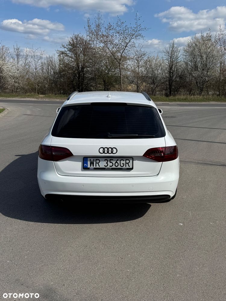 Audi A4 Avant 2.0 TDI - 4