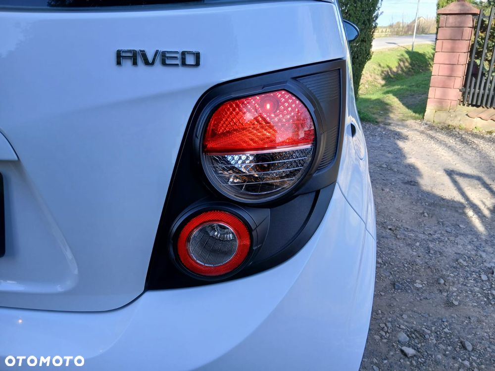 Chevrolet Aveo 1.4 16V LT - 15