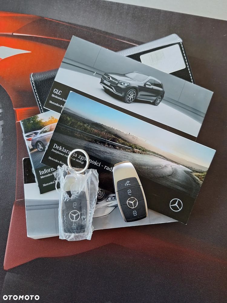 Mercedes-Benz GLC 200 - 8