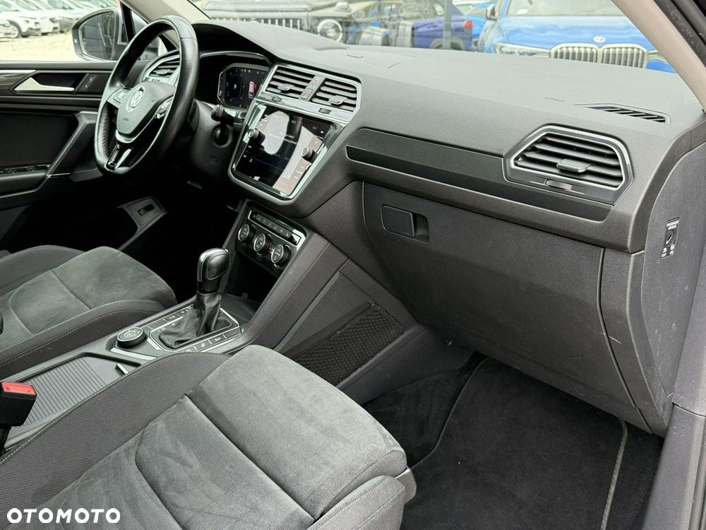 Volkswagen Tiguan Allspace 2.0 TDI 4Mot SCR Highline DSG 7os - 24
