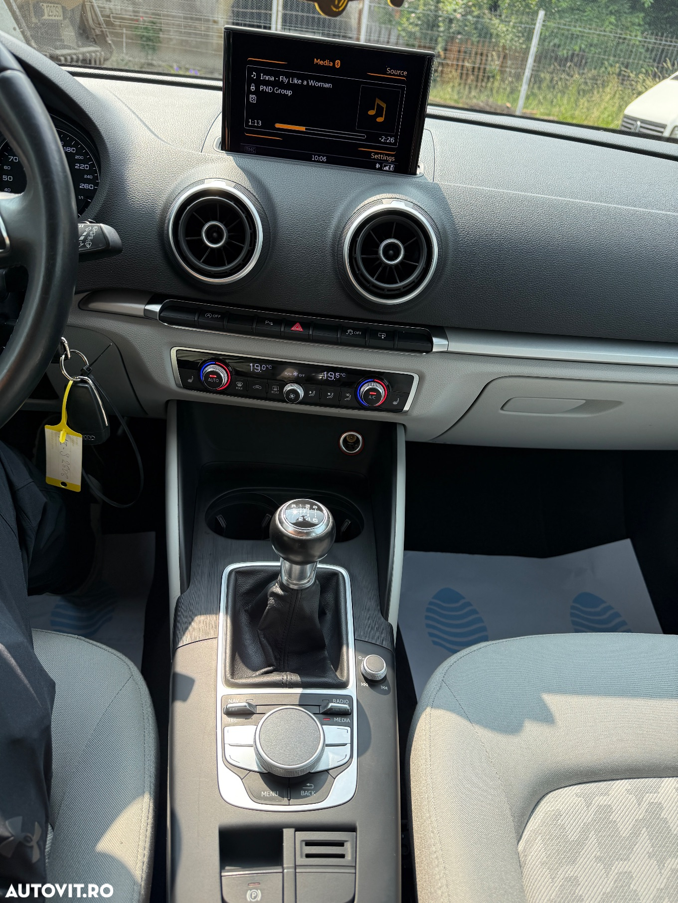 Audi A3 1.6 TDI Sportback ultra Attraction - 17