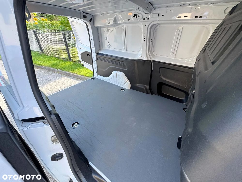 Toyota Proace City LONG - 9
