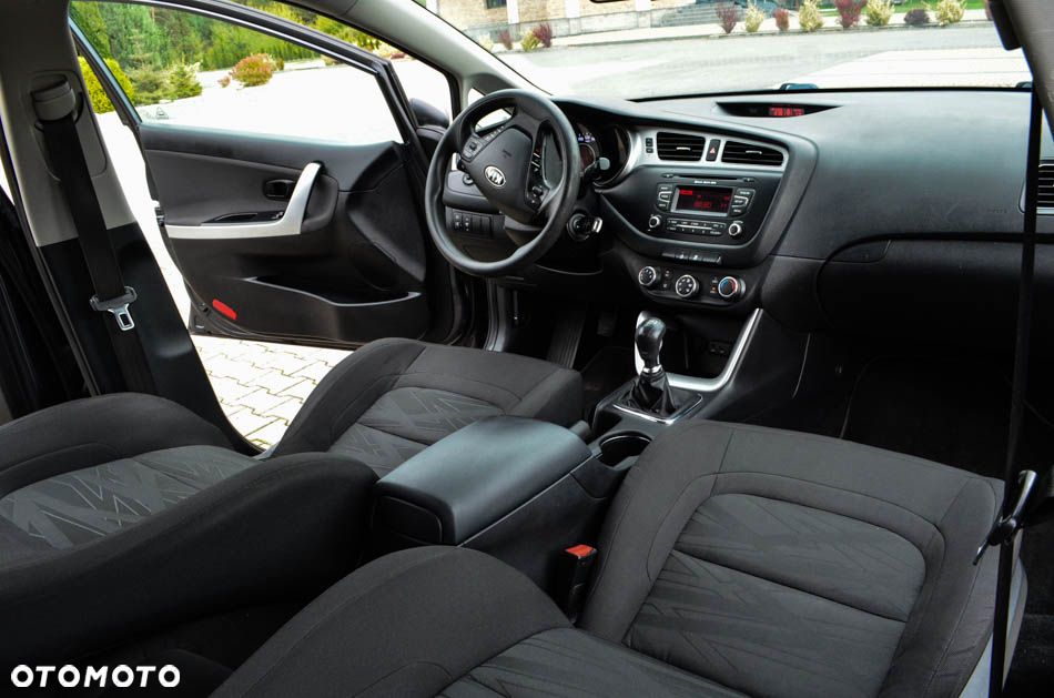 Kia Ceed 1.4 CVVT - 29