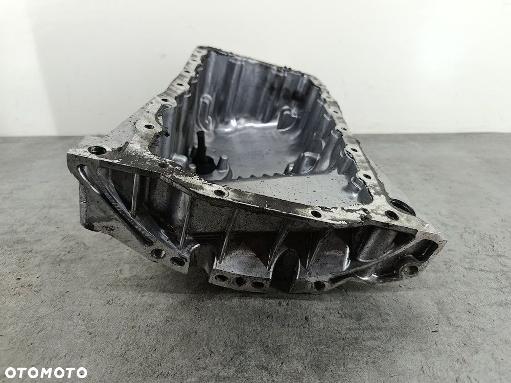 MISKA OLEJOWA AUDI A4 B6 110958 TOPRAN 1.9 TDI - 3