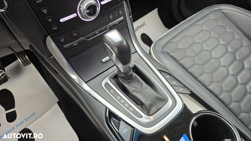 Ford Edge 2.0 TDCi Powershift Vignale - 16