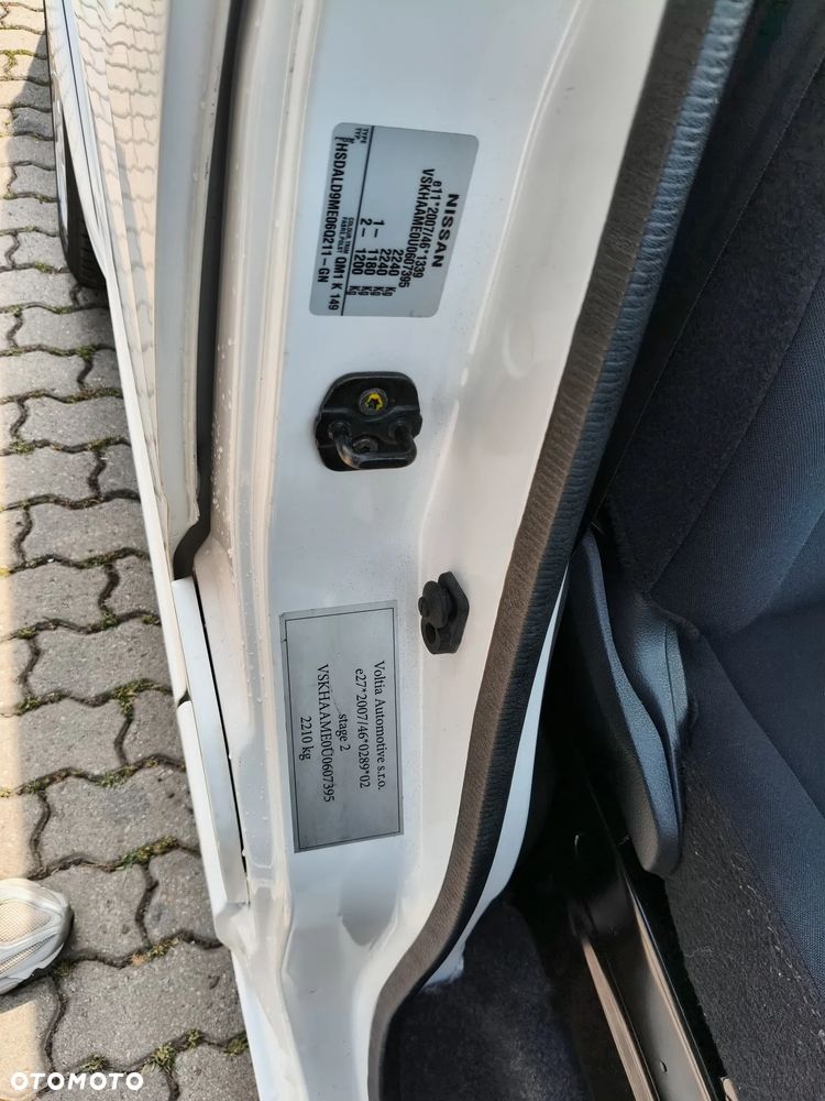 Nissan e-NV200 - 17
