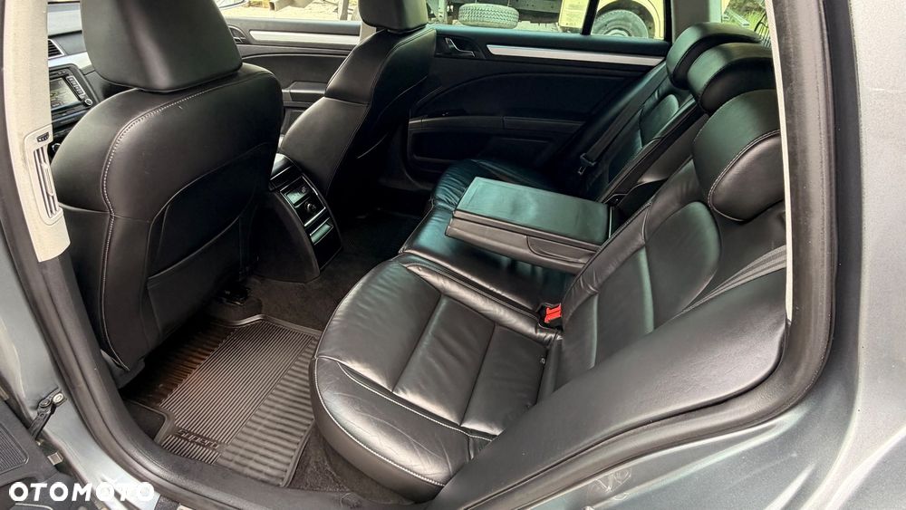 Skoda Superb - 35
