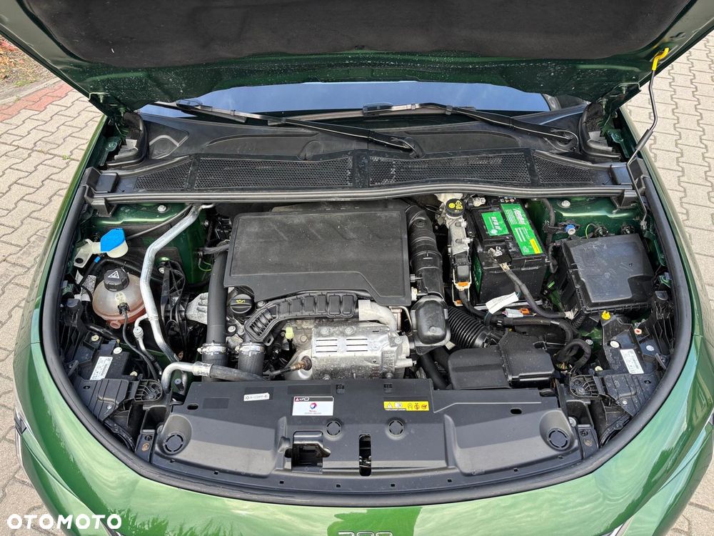 Peugeot 308 1.2 PureTech GT S&S EAT8 - 14