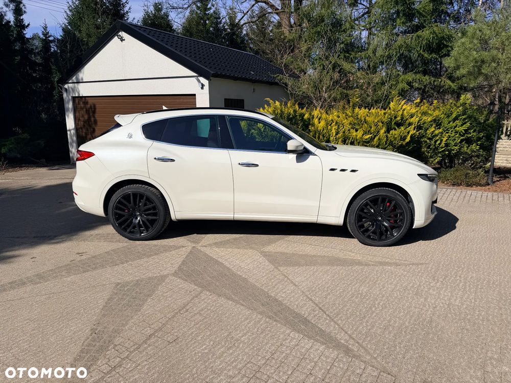 Maserati Levante S Q4 - 7