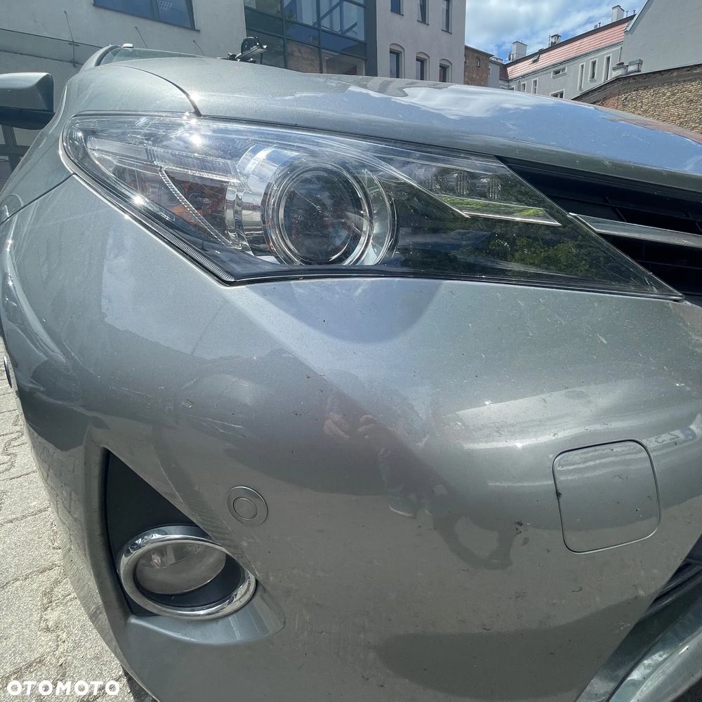 Toyota Auris - 5
