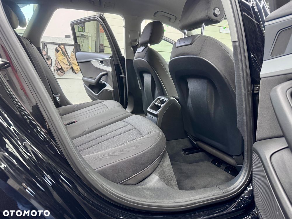 Audi A4 Avant 2.0 TDI S tronic - 11