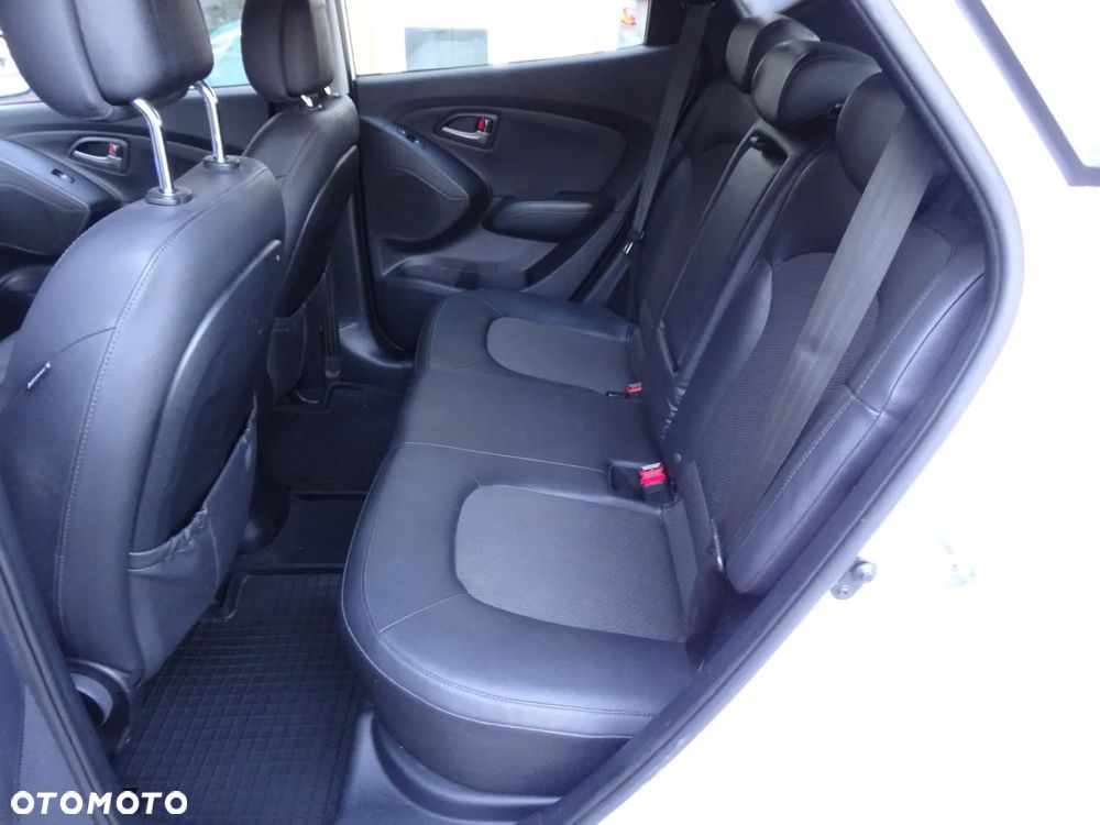 Hyundai ix35 1.7 CRDi Premium 2WD - 22