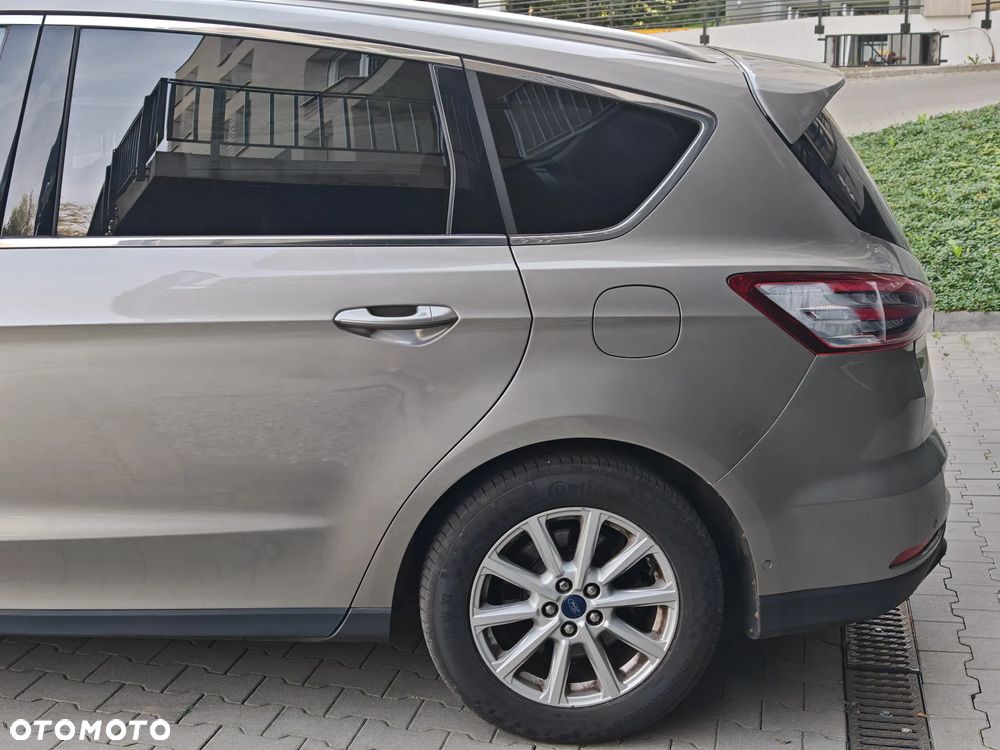 Ford S-Max 2.0 TDCi Titanium PowerShift - 7