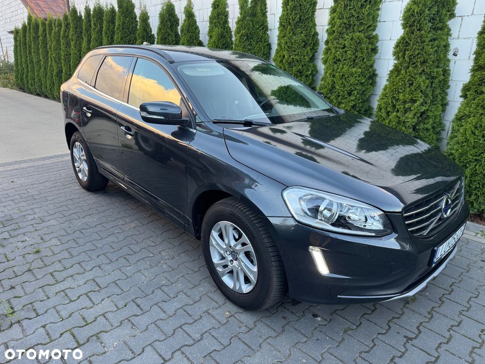 Volvo XC 60 D3 Drive-E Momentum - 3