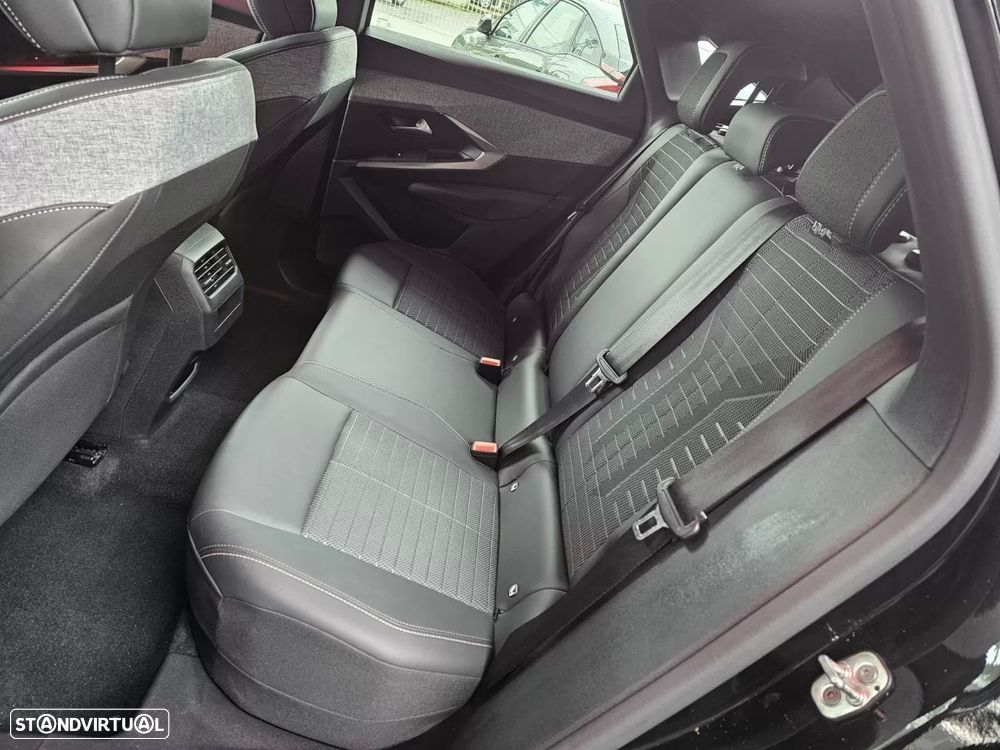 Peugeot 3008 Hybrid 145 e-DSC6 Allure - 10