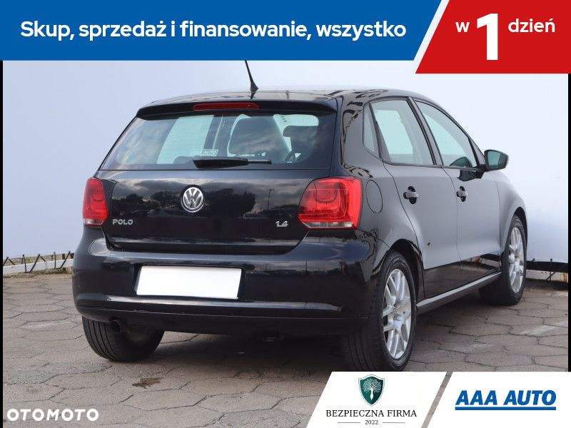 Volkswagen Polo - 6