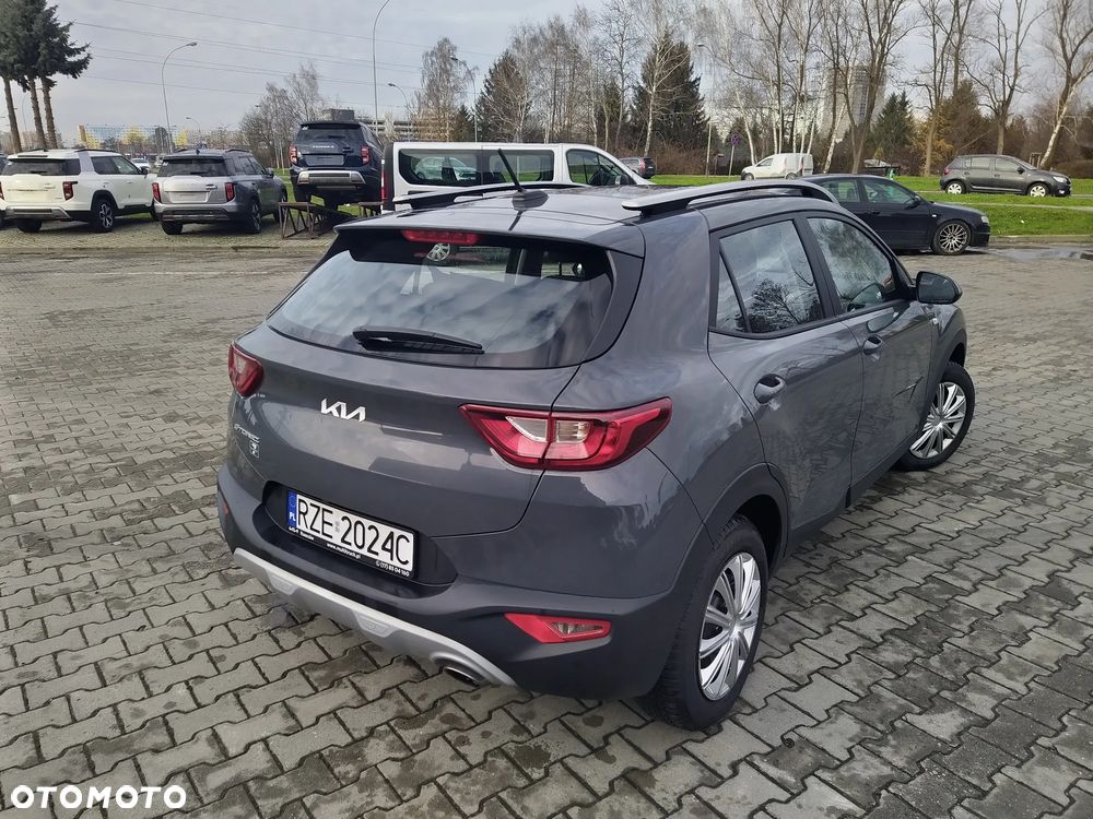 Kia Stonic 1.2 M - 6