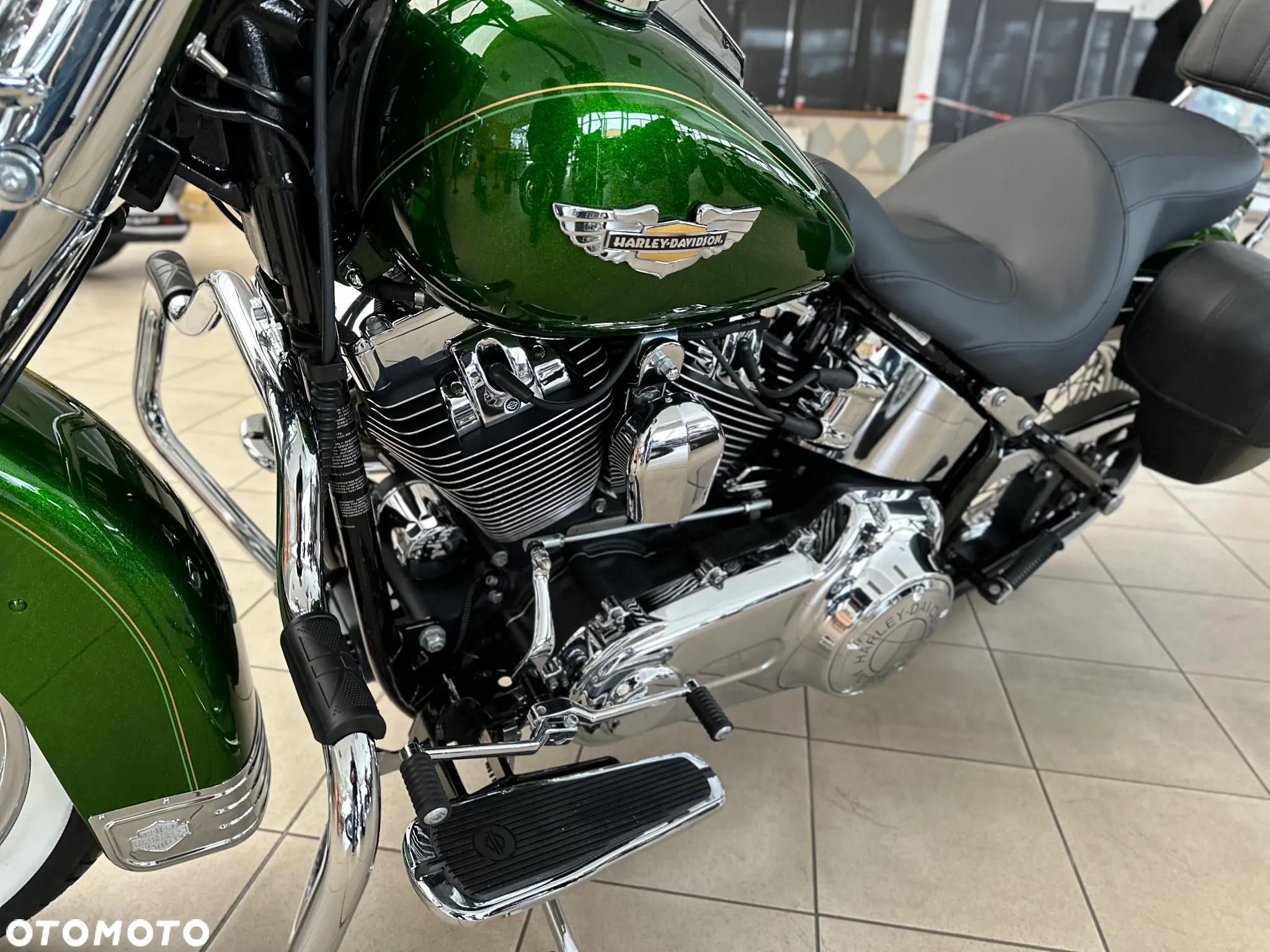 Harley-Davidson Softail - 25