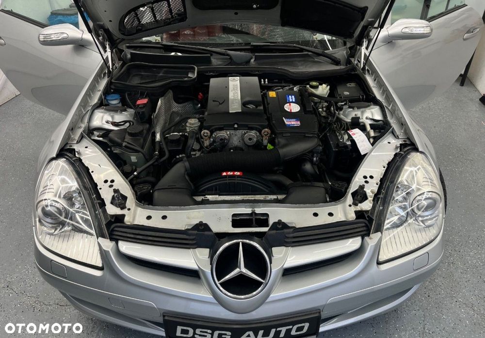 Mercedes-Benz SLK - 40