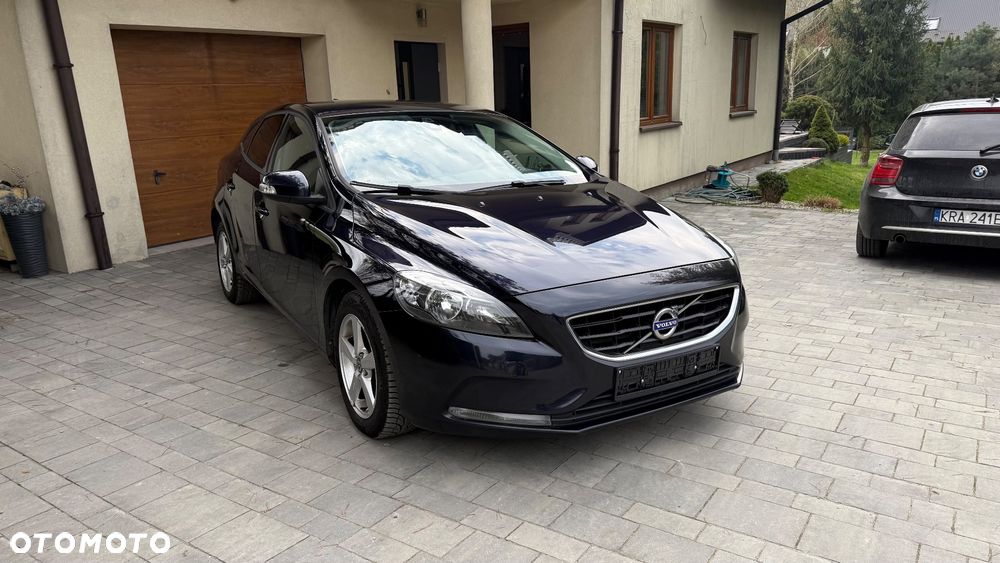 Volvo V40 D2 Summum - 4