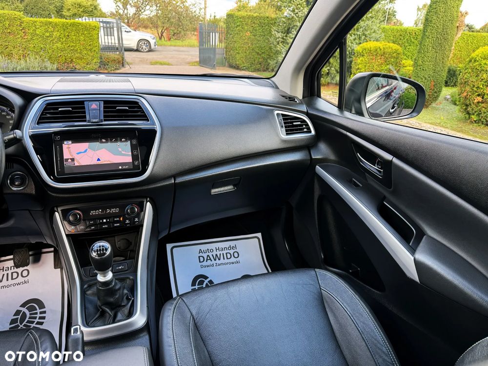Suzuki SX4 S-Cross 1.4 Boosterjet Allgrip Comfort+ - 25