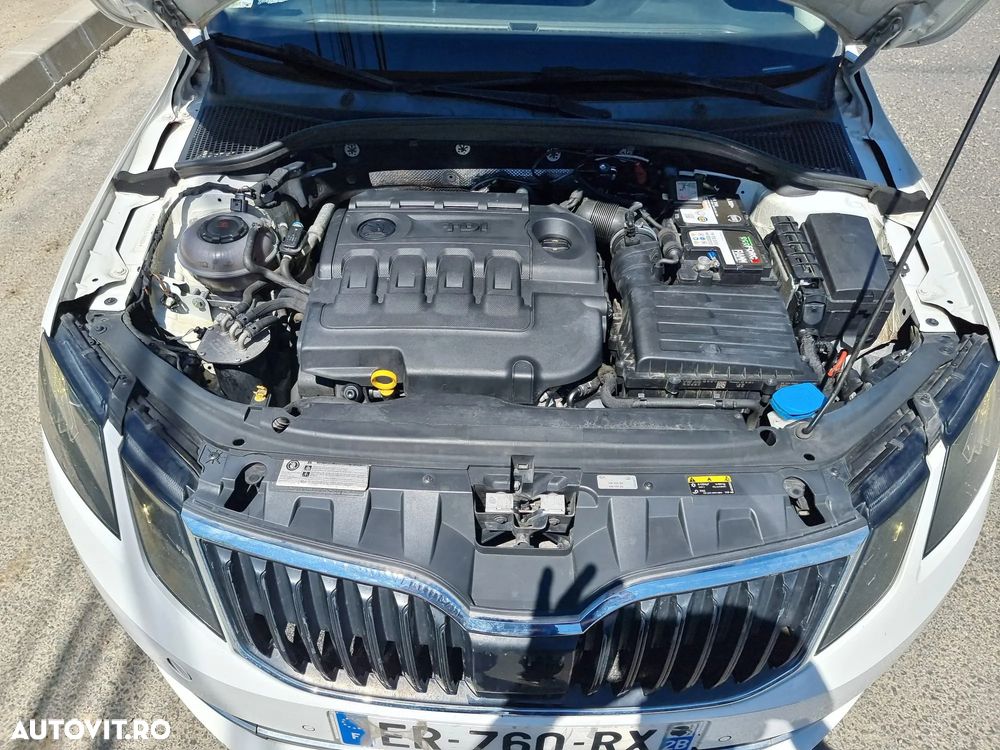 Skoda Octavia 2.0 TDI DSG Drive - 5