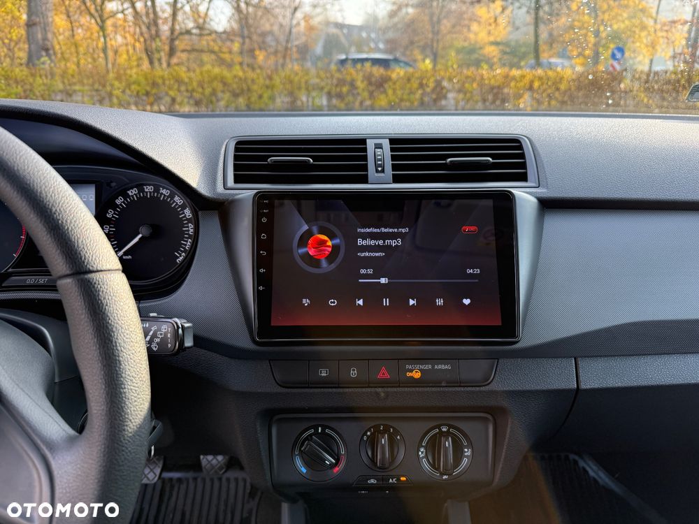 Skoda Fabia 1.0 TSI Active - 10