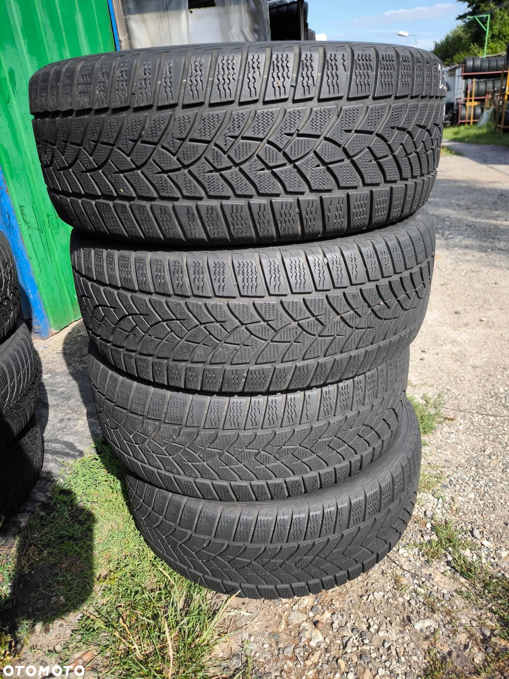 4 sztuki Opony ZIMOWE 235 50 19 GOODYEAR Ultra Grip SUV ŁADNE- 6mm Montaż Gratis! - 1