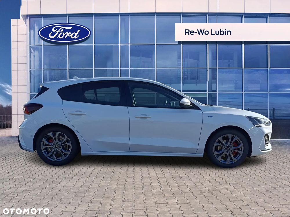 Ford Focus 1.0 EcoBoost mHEV ST-Line X - 6