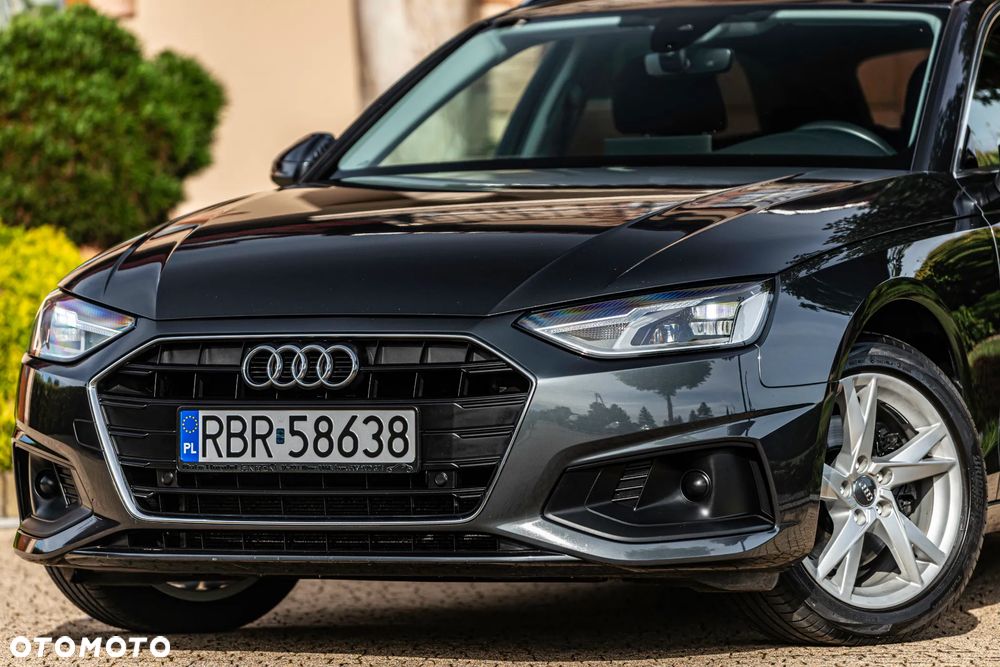 Audi A4 Avant 2.0 TDI ultra S tronic design - 5