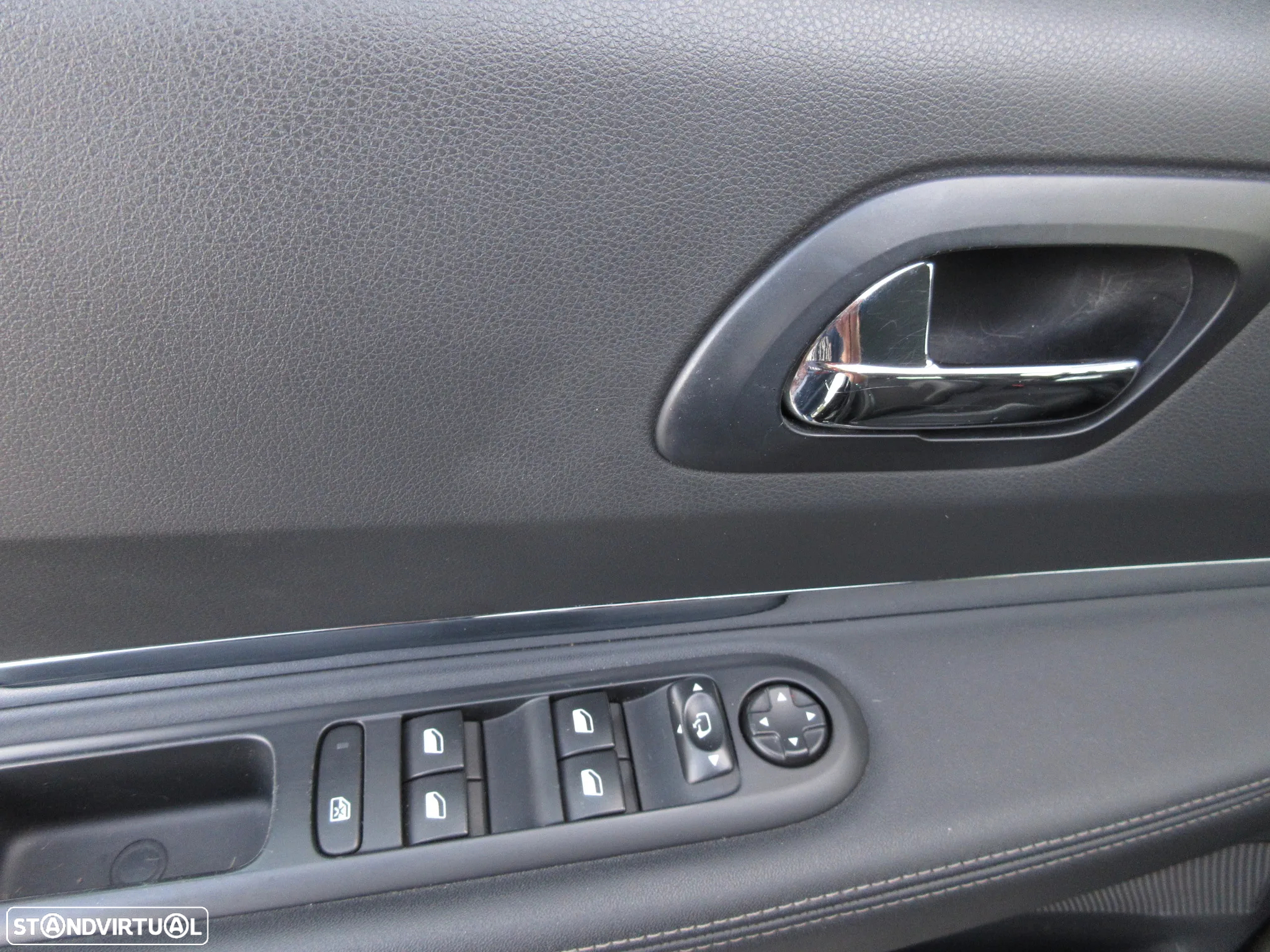Peugeot 3008 1.6 BlueHDi Allure EAT6 - 21