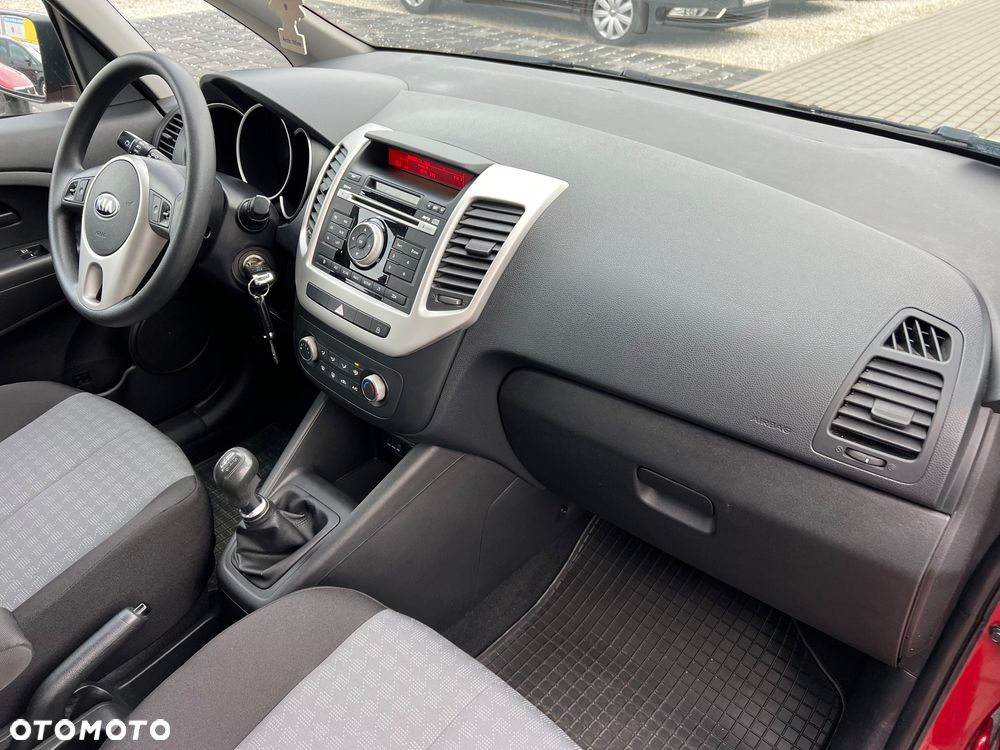 Kia Venga 1.6 Smart - 13