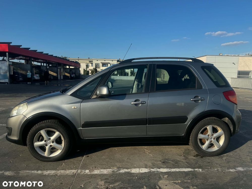 Suzuki SX4 1.6 GS / Premium 4WD - 6