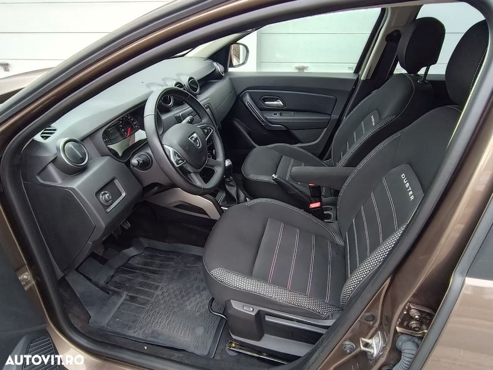 Dacia Duster 1.5 dCi 4x4 Prestige - 10