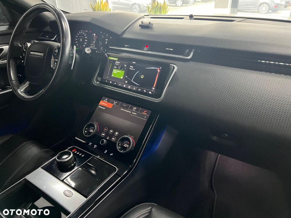 Land Rover Range Rover Velar 2.0d R-Dynamic - 37