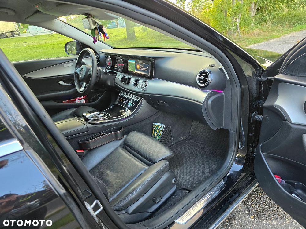 Mercedes-Benz Klasa E 200 d T 9G-TRONIC AMG Line - 7