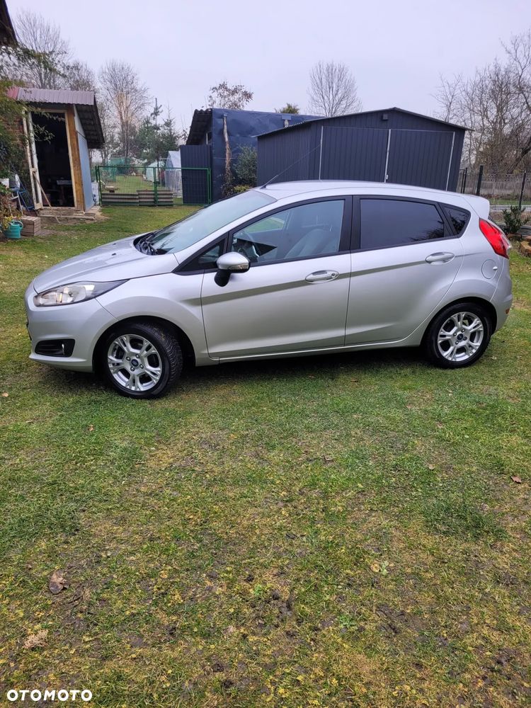 Ford Fiesta 1.6 TDCI SYNC Edition - 2
