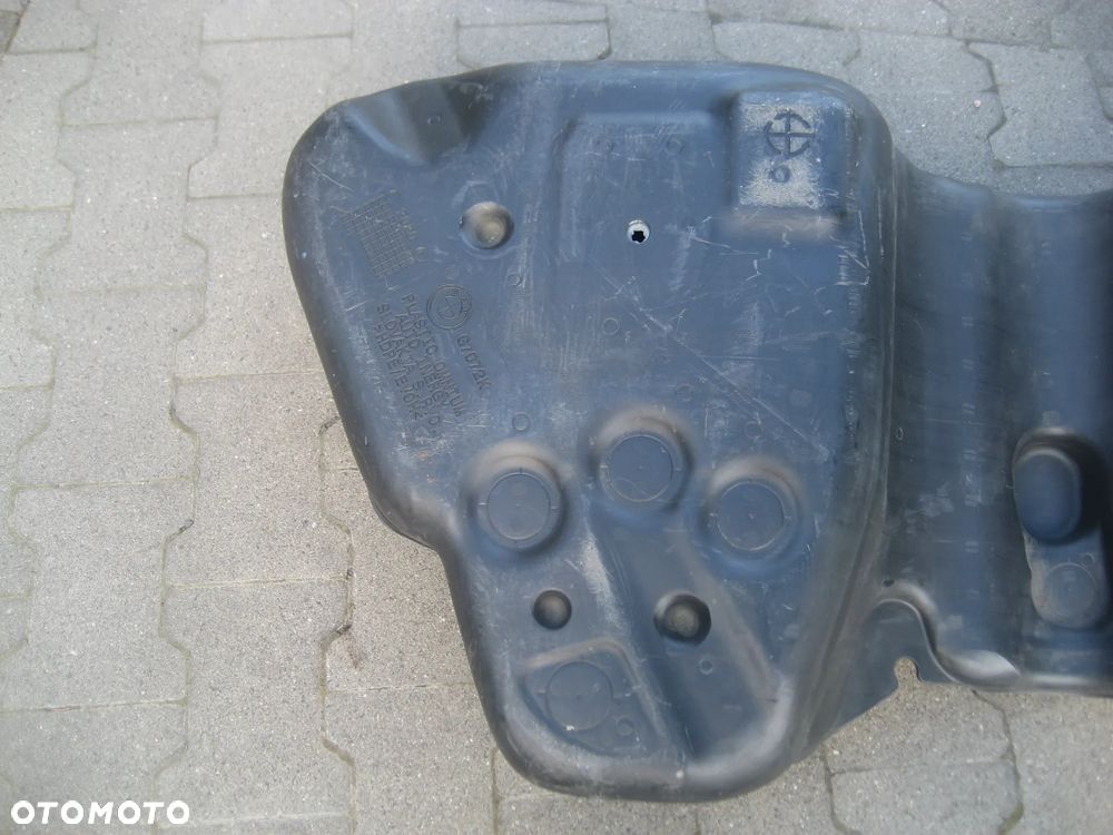 bmw g70 zbiornik paliwa - 6