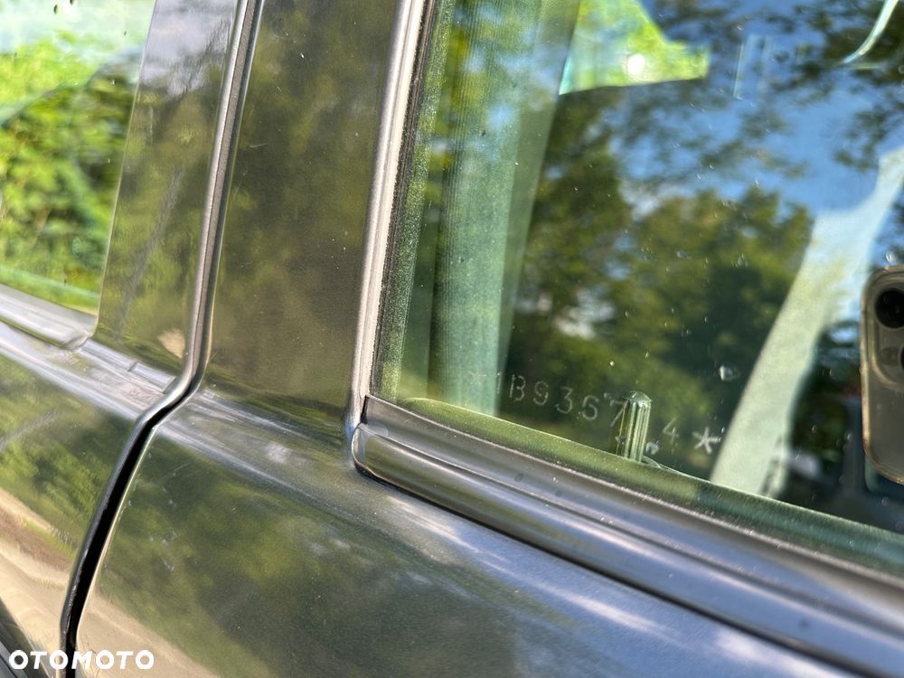 Mercedes-Benz W124 (1984-1993) - 18