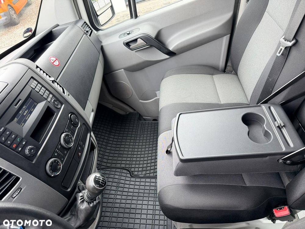 Volkswagen Crafter - 16