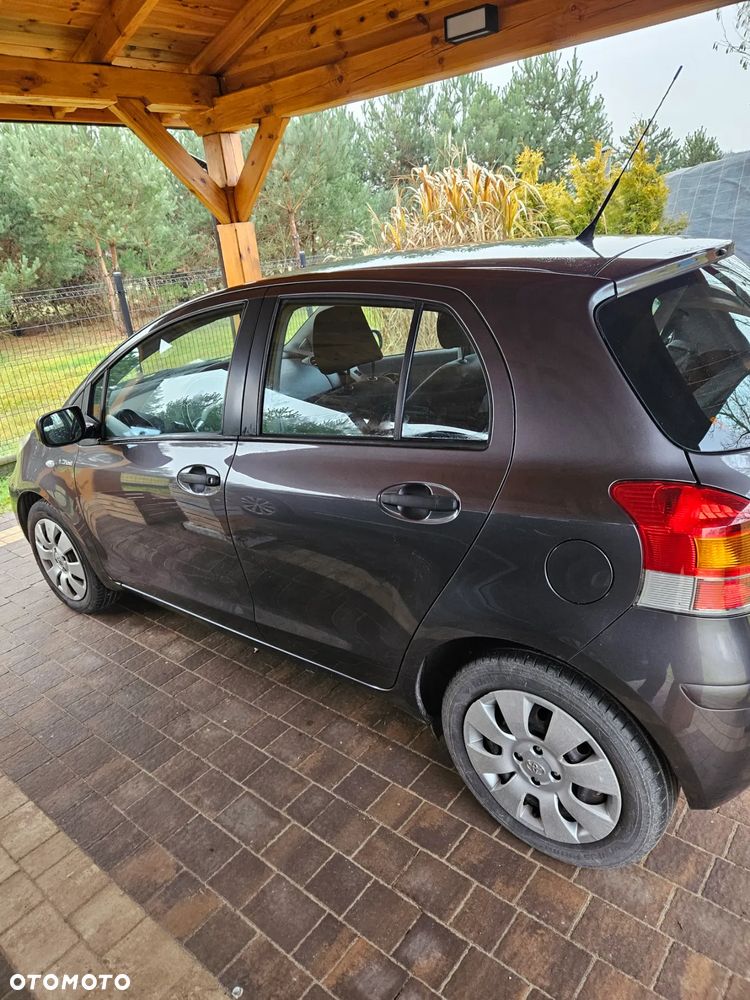 Toyota Yaris 1.33 VVT-i Cool+ - 6
