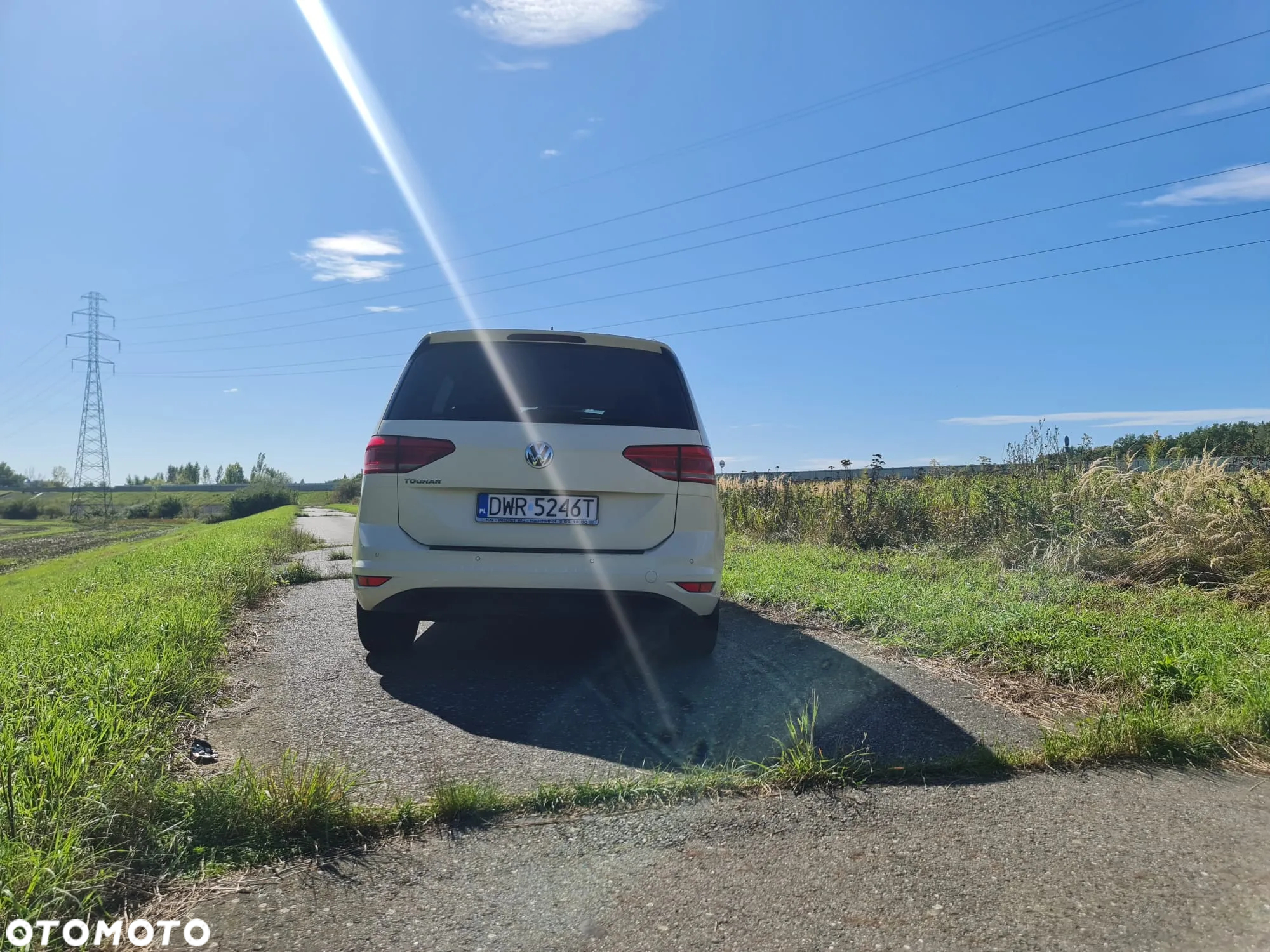 Volkswagen Touran - 3