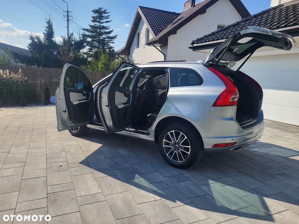 Volvo XC 60 D4 Drive-E Momentum - 8