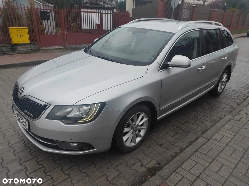 Skoda Superb 1.6 TDI Elegance - 25