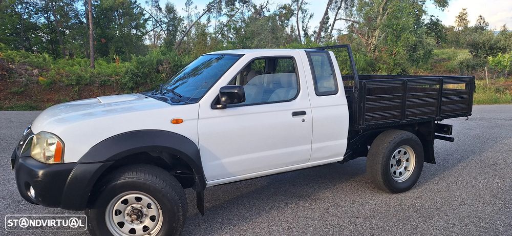 Nissan Navarra D22 4x4 - 11