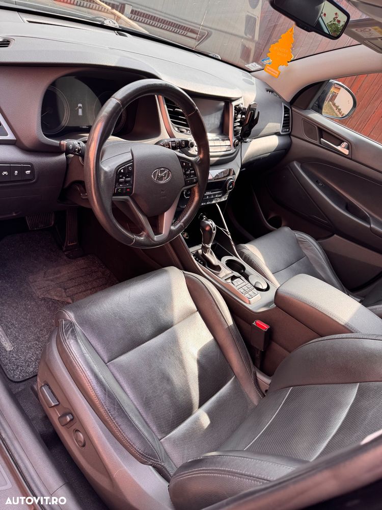 Hyundai Tucson - 10
