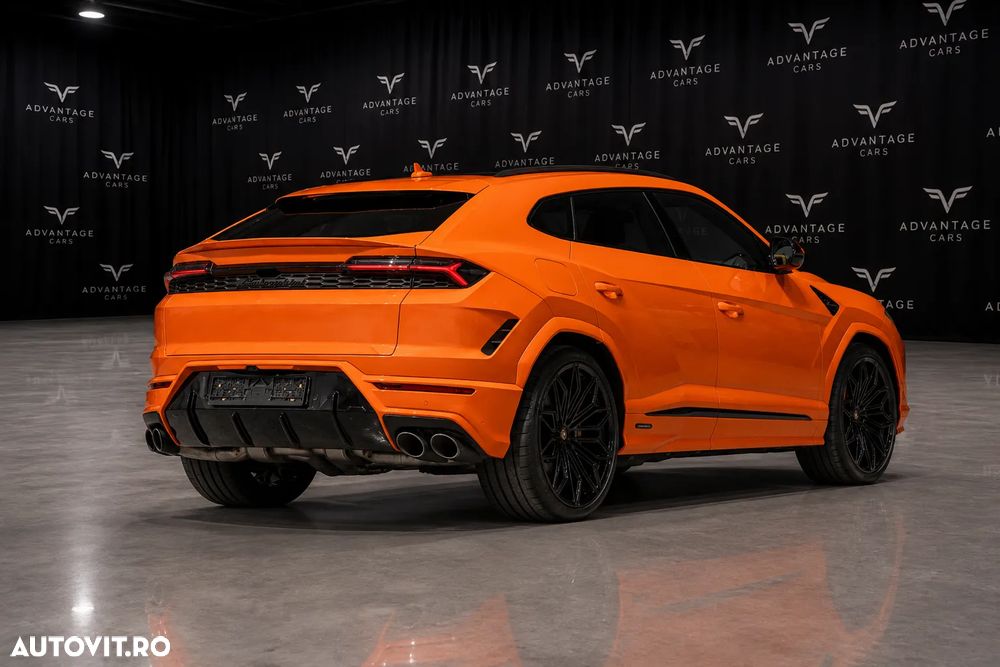 Lamborghini URUS - 3